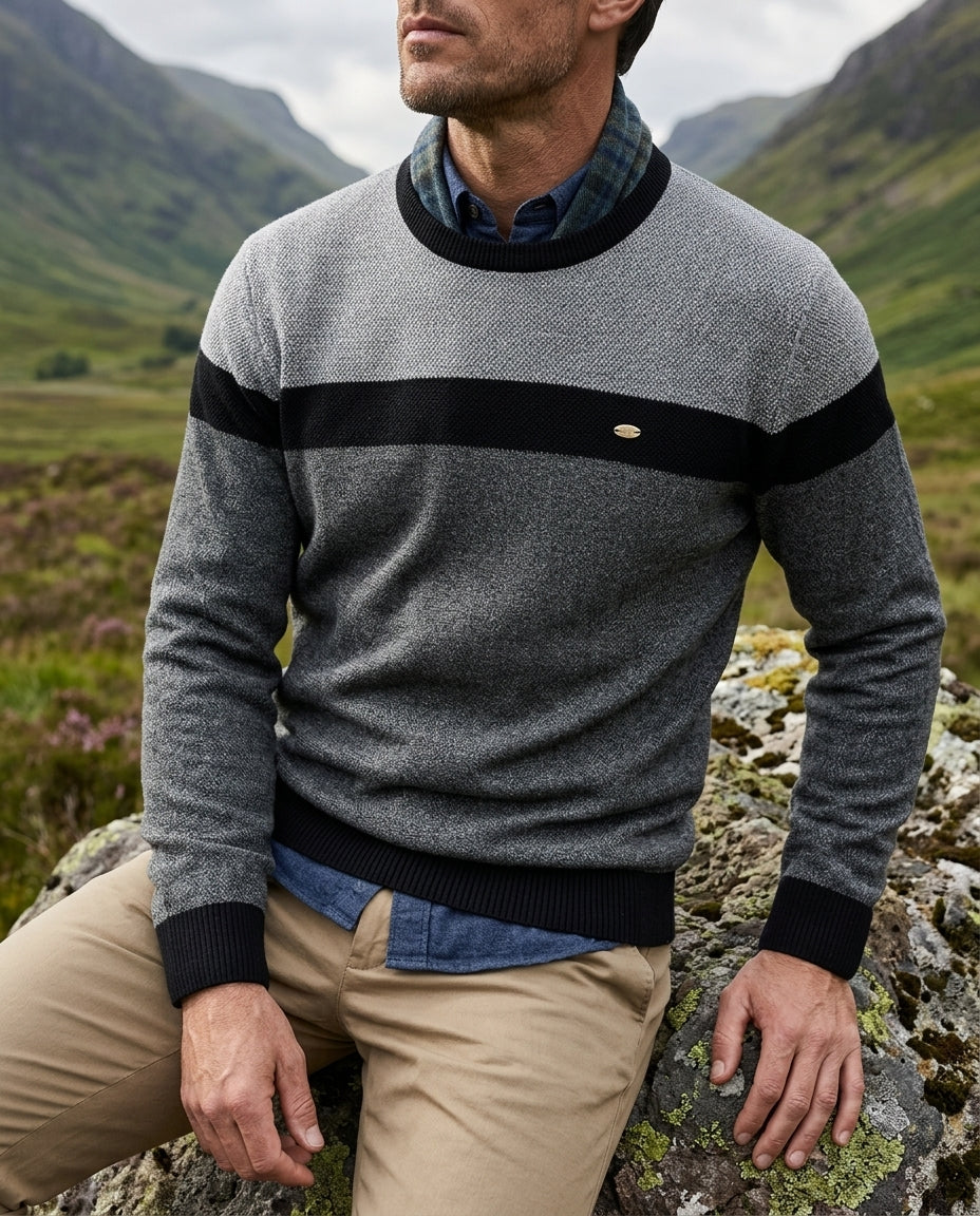 Sinclair Men's Colorblock Crew Neck Sweater