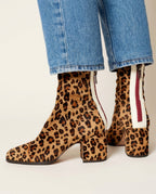 Marlowe Women's Suede Retro Square Toe Boots